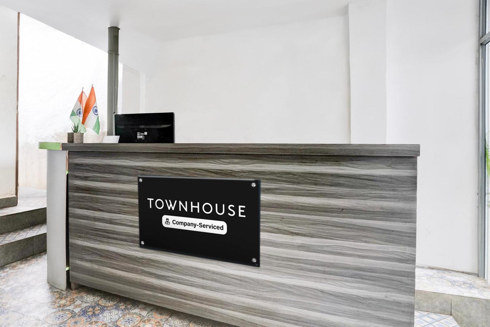 Super Townhouse Candolim Eksteriør bilde